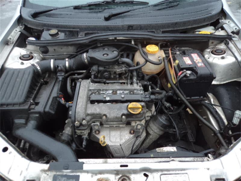 VAUXHALL CORSA MK II (C) F08 2000 - 2003 1.0 - 973cc 12v 12V Z10XE petrol Engine Image