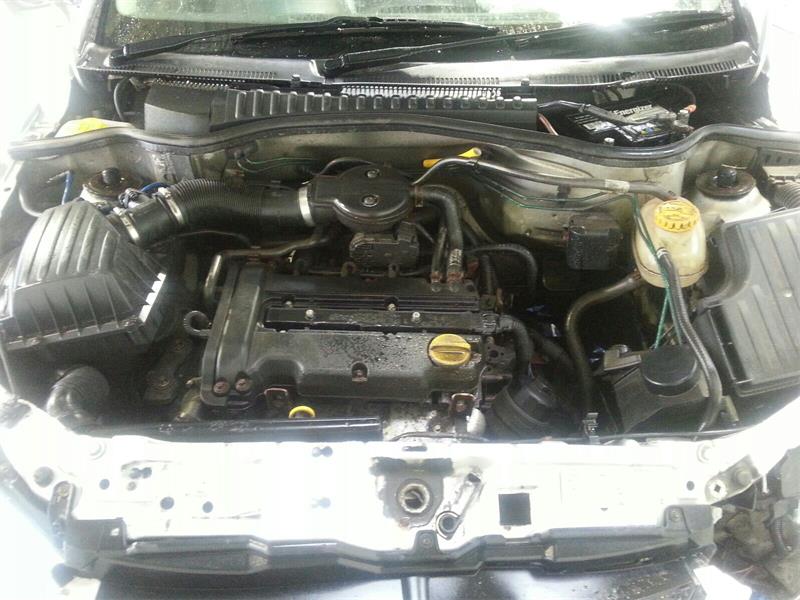 VAUXHALL CORSA MK II (C) F08 2000 - 2006 1.2 - 1199cc 16v 16V Z12XE petrol Engine Image