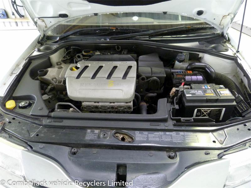 RENAULT LAGUNA I MK 1 B56 1995 - 2001 1.8 - 1783cc 8v F3P670 petrol Engine Image