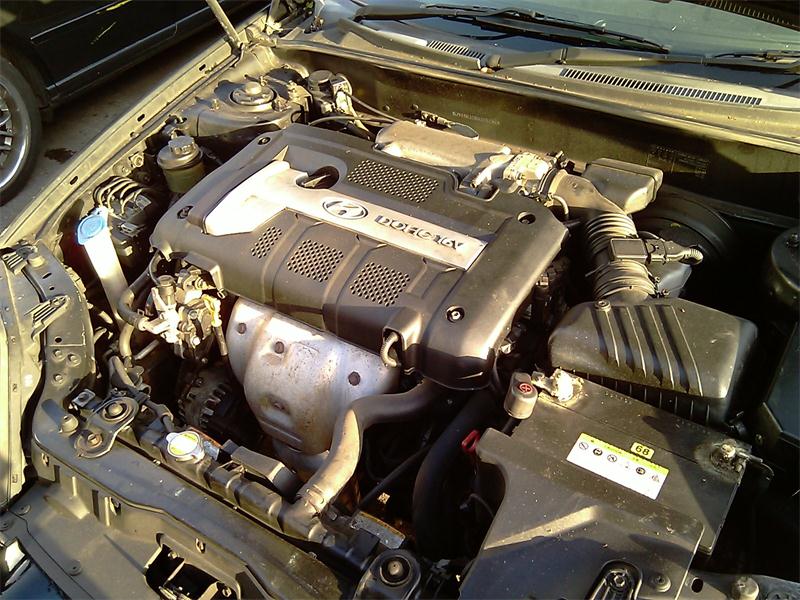 HYUNDAI TUSCANI GK 2002 - 2009 2.0 - 1975cc 16v G4GC-G petrol Engine Image