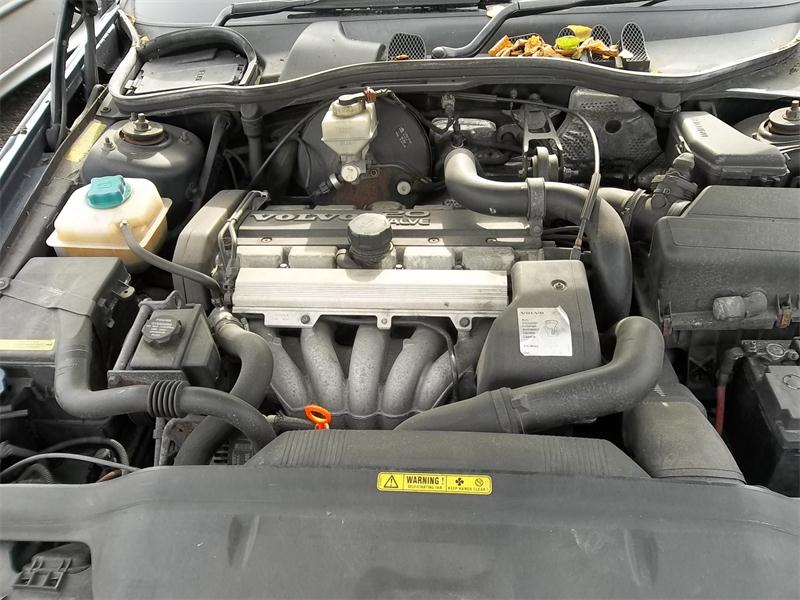 VOLVO V70   P80 1997 - 2000 2.5 - 2435cc 10v B5252FS petrol Engine Image