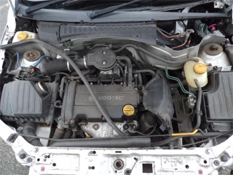 VAUXHALL CORSA MK II (C) F08 2000 - 2006 1.2 - 1199cc 16v 16V Z12XE petrol Engine Image