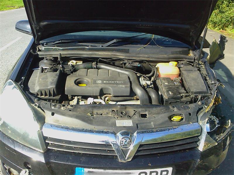 VAUXHALL ASTRA MK V (H) 2004 - 2009 1.7 - 1686cc 16v CDTi Z17DTJ diesel Engine Image