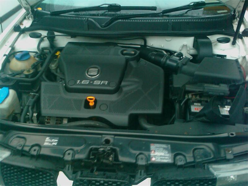 SEAT LEON 1M1 1999 - 2006 1.6 - 1595cc 8v AKL petrol Engine Image