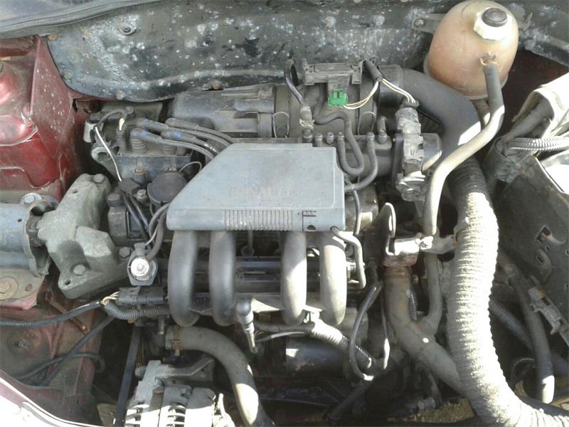 RENAULT CLIO MK 2 BB0/1/2 1999 - 2001 1.2 - 1149cc 8v D7F722 petrol Engine Image