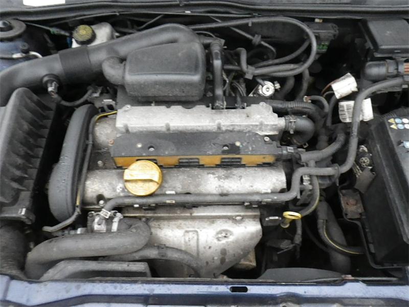 VAUXHALL ASTRA MK III (F) 1994 - 1998 1.6 - 1598cc 16v i16V X16XEL petrol Engine Image