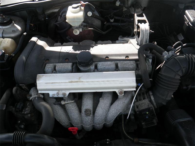 VOLVO C70 MK 1 1997 - 2002 2.5 - 2435cc 20v Turbo B5244T petrol Engine Image